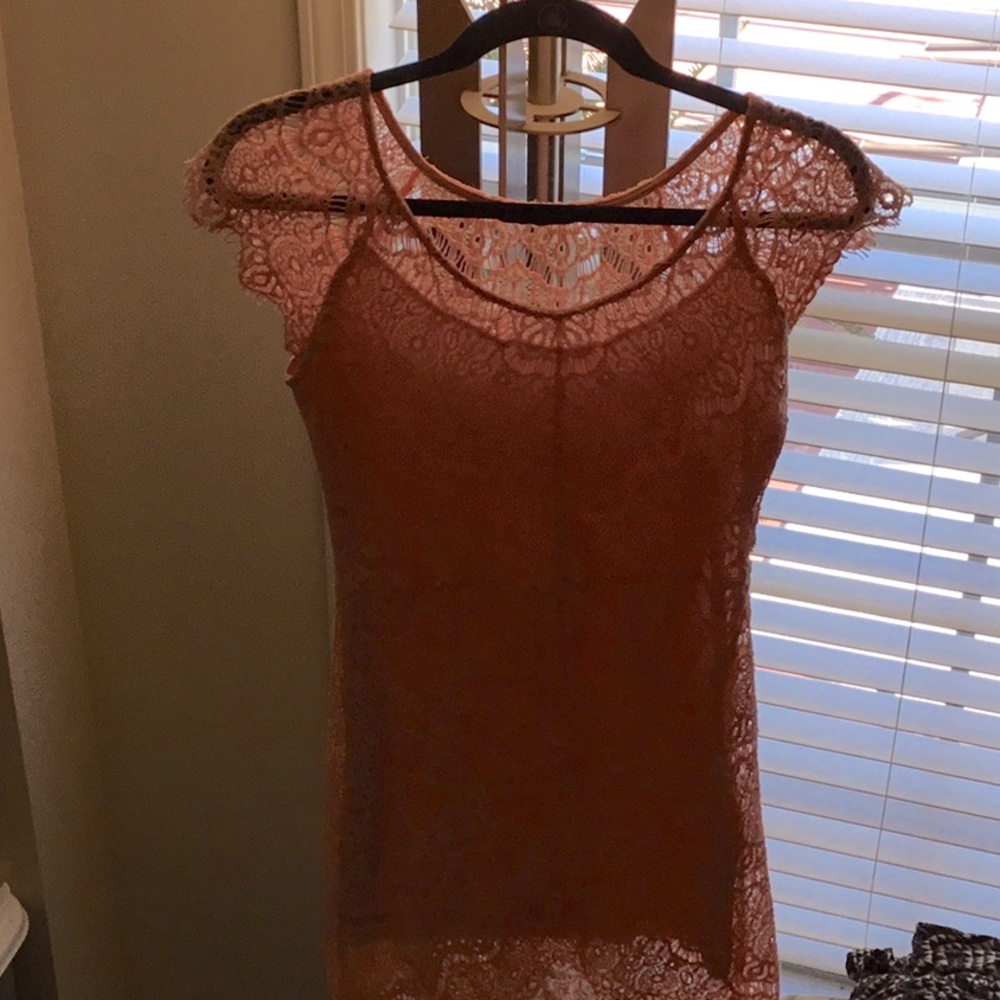 Lace dress m